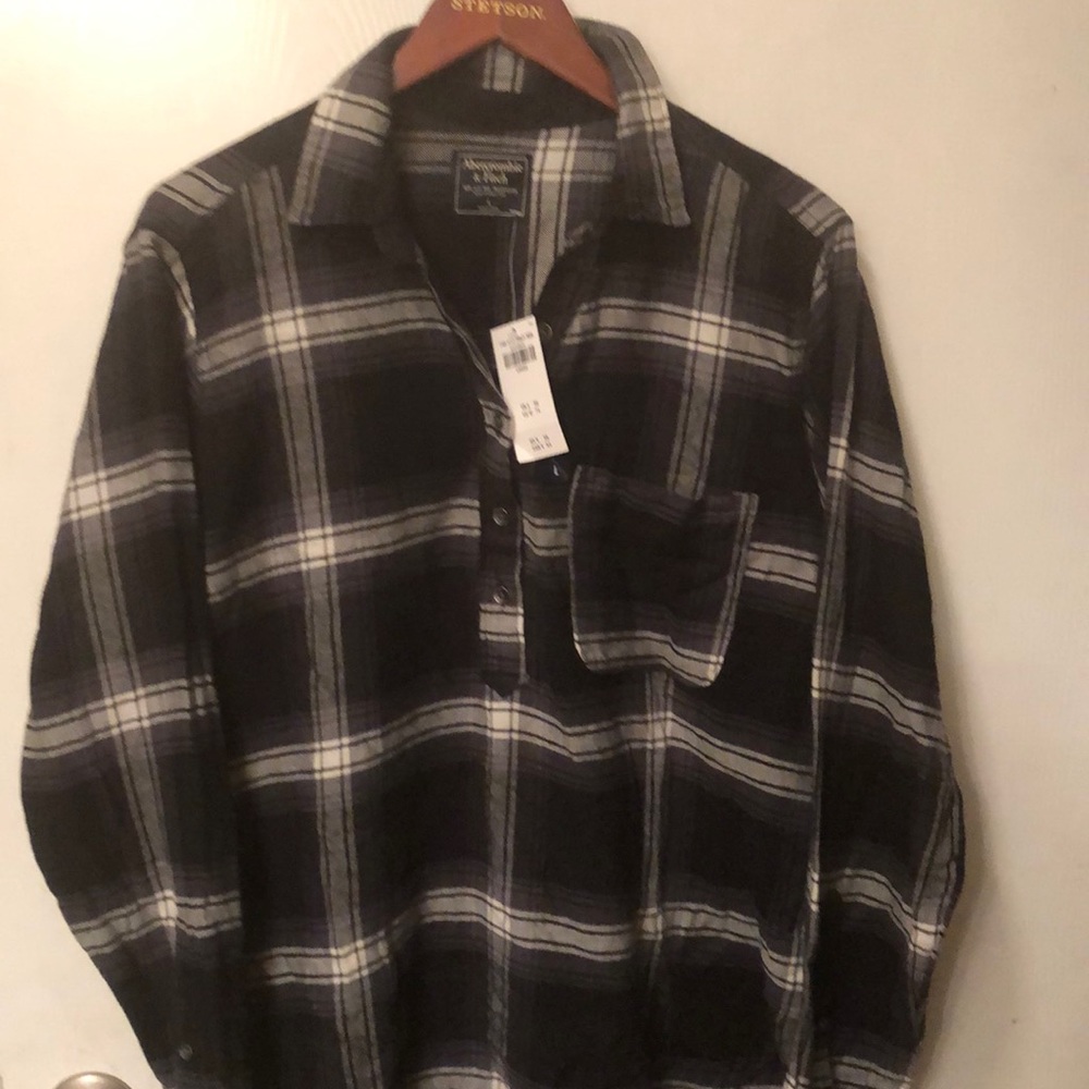 Woman’s Abercrombie and Fitch Flannel Tunic